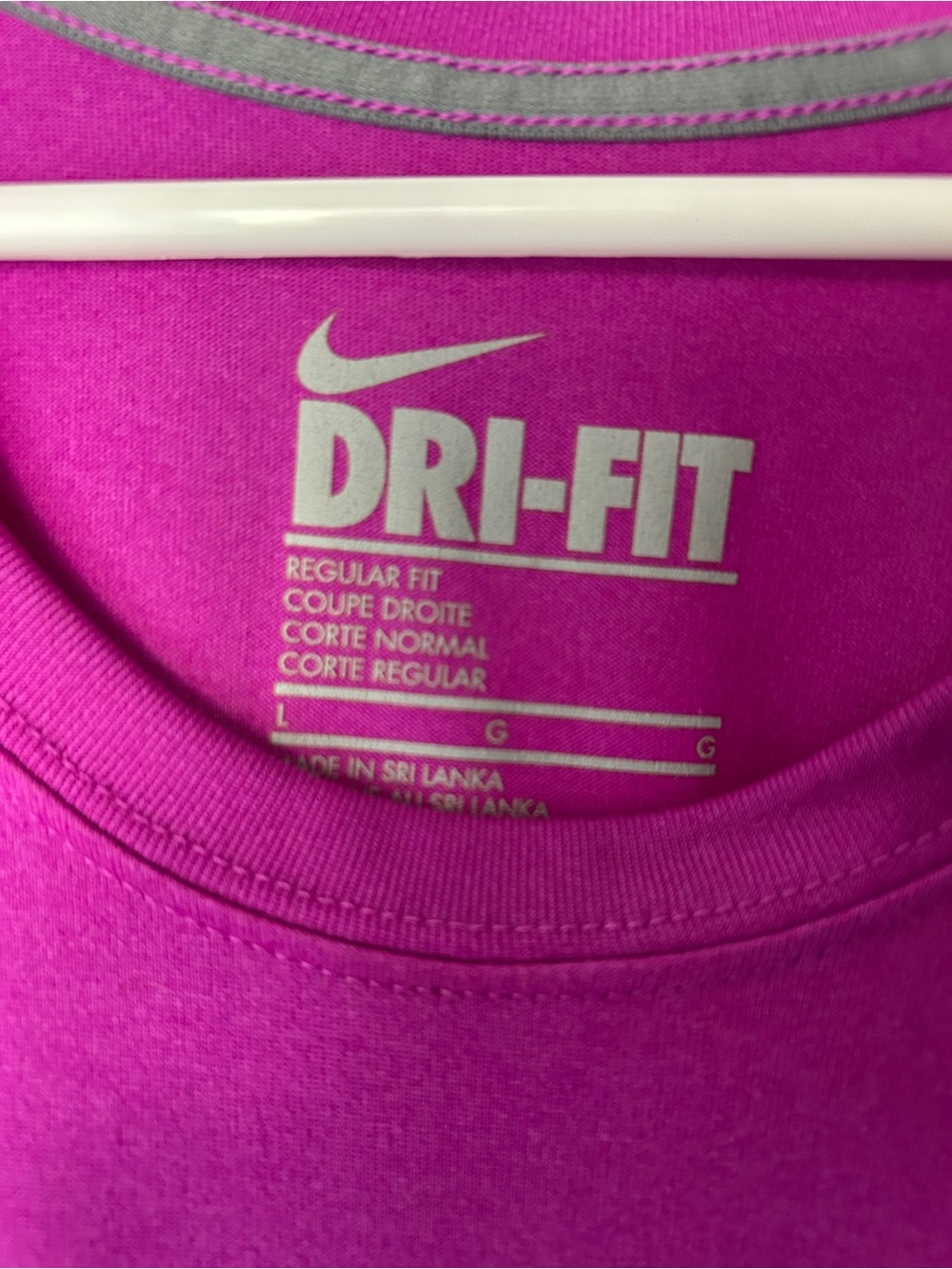 NWOT Nike Dri-FIT Magenta Pink Athletic Tank - Picture 2 of 5